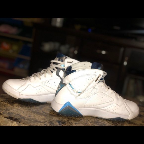 Jordan 7s French blues - Picture 2 of 2